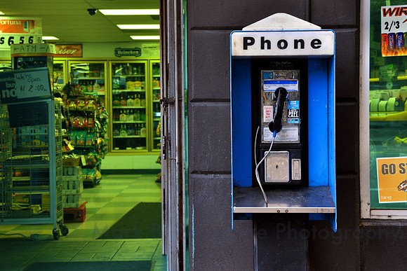 -the wire- minimart